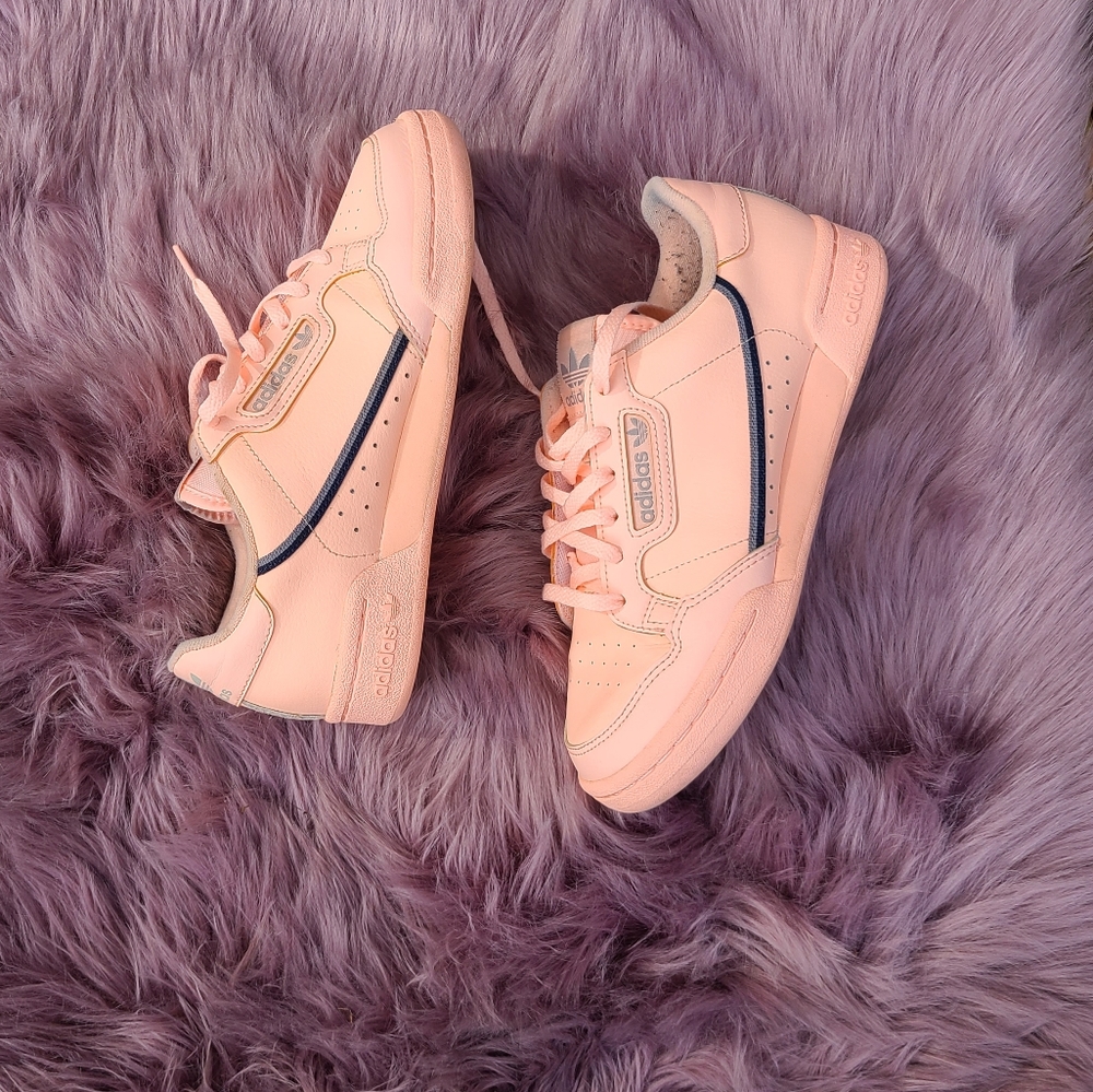 Adidas Vintage Orange/Blush Pink Size 5youth